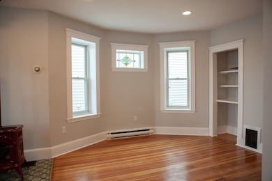 19 Rowell St unit 3, Dorchester, MA 02125 - photo 5