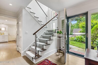 Front Entryway