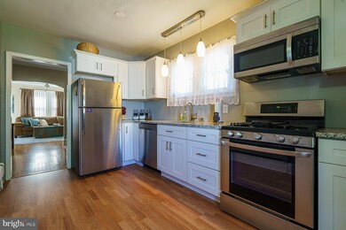 111 W Forrestview Rd, Brookhaven, PA 19015 - photo 5