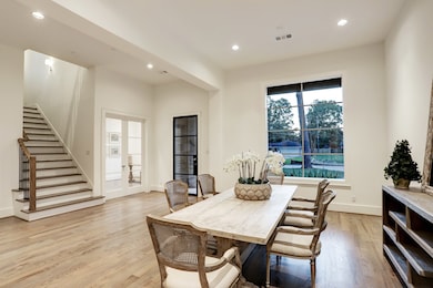 1410 Neeley Dr, Houston, TX 77055 - photo 6