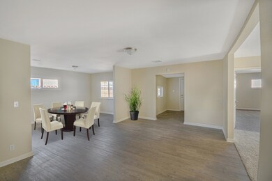 37842 10th St E, Palmdale, CA 93550 - photo 3