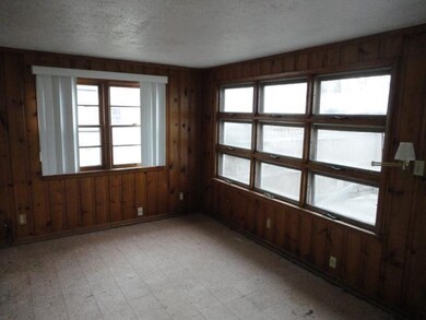 2923 W 12th St, Anderson, IN 46011 - photo 6