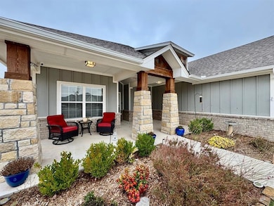 8501 NW 109th Terrace, Oklahoma City, OK 73162 - photo 4