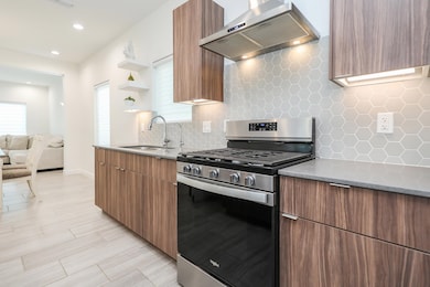 419 Deer Path Loop, Laredo, TX 78045 - photo 7