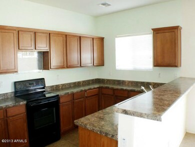 023-381900 - Kitchen