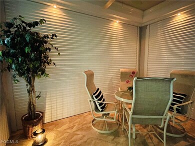 8066 Queen Palm Ln unit 537, Fort Myers, FL 33966 - photo 2