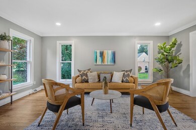 3881 Quarton Rd, Bloomfield Hills, MI 48302 - photo 5