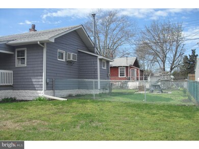 242 C St, Penns Grove, NJ 08069 - photo 3