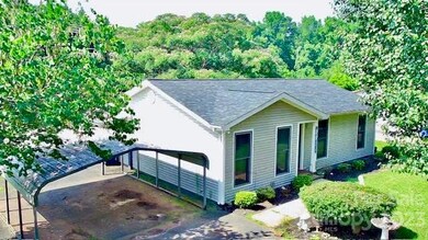 336 Millsaps Rd, Statesville, NC 28625 - photo 2