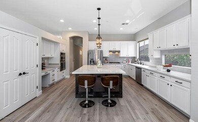 10522 E Bahia Dr, Scottsdale, AZ 85255 - photo 7