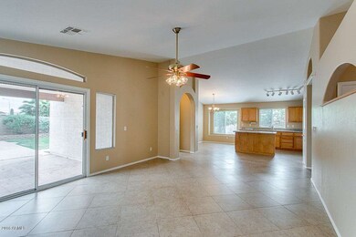881 E Baylor Ln, Chandler, AZ 85225 - photo 2