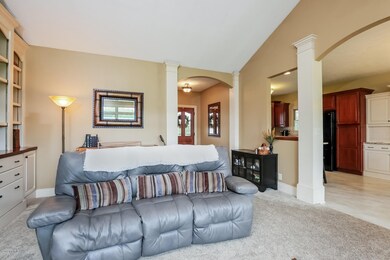 010-Living_Room-3262832-medium