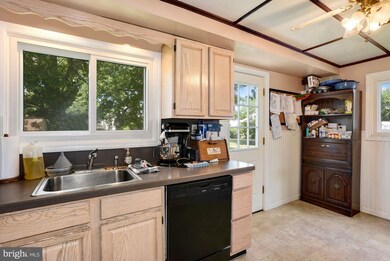 119 S Davis St, Woodbury, NJ 08096 - photo 7