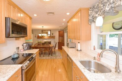 25 Edward Rd, Mendon, MA 01756 - photo 5