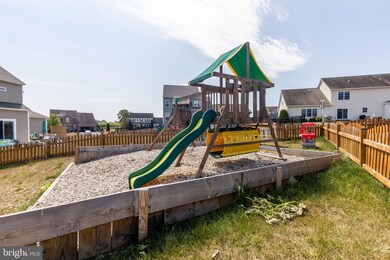 239 Creekwood Dr, Greencastle, PA 17225 - photo 5