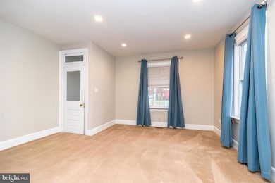 803 W Broad St, Quakertown, PA 18951 - photo 5