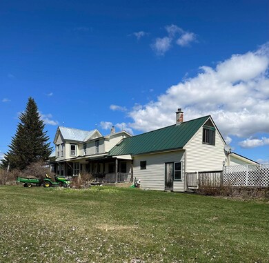 1047 Clark Pond Rd, North Haverhill, NH 03774 - photo 2