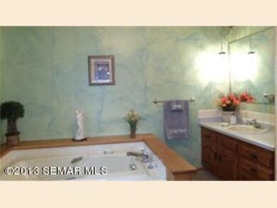 2020 Clinton Dr, Winona, MN 55987 - photo 5