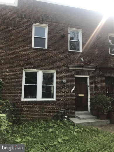 719 Kearny St NE, Washington, DC 20017 - photo 2