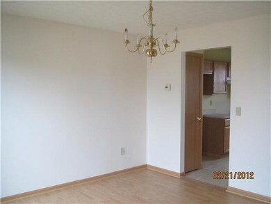 2251 Coldharbor Ct, Lewis Center, OH 43035 - photo 4