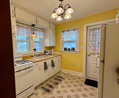 unlisted-address, Batavia, IL 60510 - photo 7