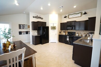 804 E 92nd St, Odessa, TX 79765 - photo 6