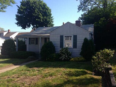 95 Bryant Rd, Cranston, RI 02910 - photo 2