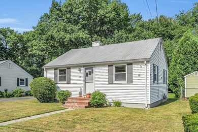 119 Burnham Rd, Lowell, MA 01852 - photo 4