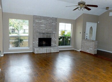 1314 W Castlewood Ave, Friendswood, TX 77546 - photo 2