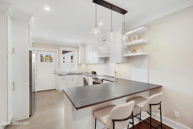 31 East Ave unit 37-1, New Canaan, CT 06840 - photo 6