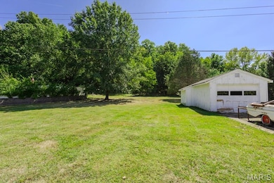 13310 W Watson Rd, Saint Louis, MO 63127 - photo 4