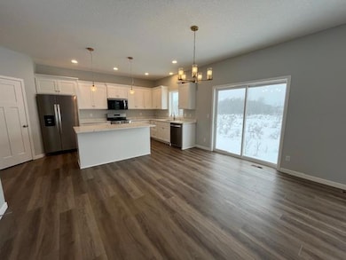 977 45th Ave NE, St. Cloud, MN 56304 - photo 5