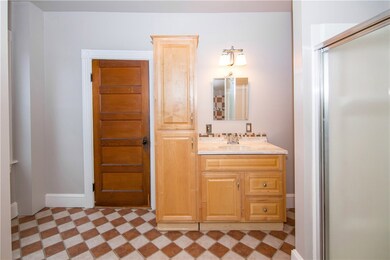 18 Harvard St unit 3, Pawtucket, RI 02860 - photo 7