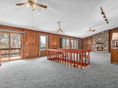 22 Watsell Dr, Leicester, NC 28748 - photo 3