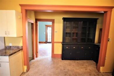 Kitchen 4