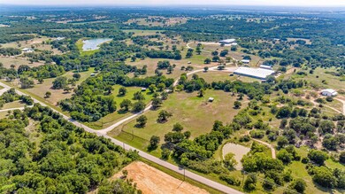 2357 Advance Rd, Weatherford, TX 76088 - photo 2