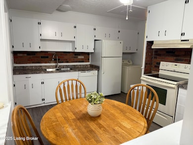 4924 Warbler Way, Louisville, KY 40213 - photo 7