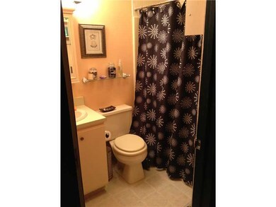Bathroom. 225C High St