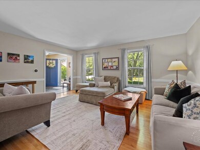 512 E 14th Ave, Naperville, IL 60563 - photo 5