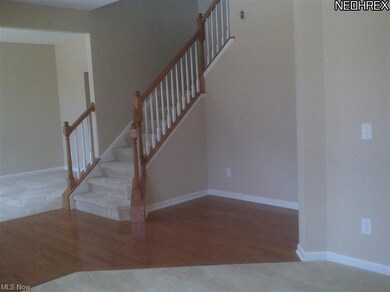 10575 Angelina Dr, North Royalton, OH 44133 - photo 3