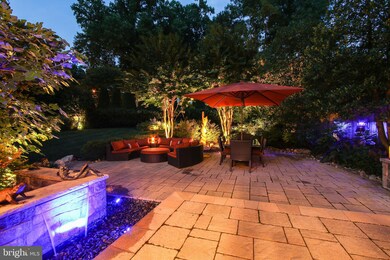 9005 Spring Hill Ln, Chevy Chase, MD 20815 - photo 7