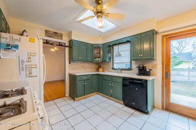 Kitchen 3