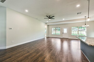 7213 S Hall St, Houston, TX 77028 - photo 6