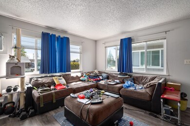 534 Living Room