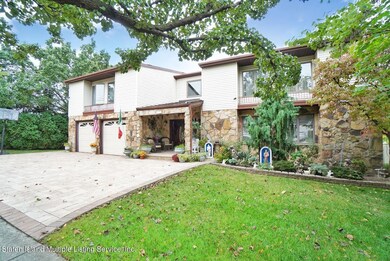 496 Maguire Ave, Staten Island, NY 10309 - photo 4