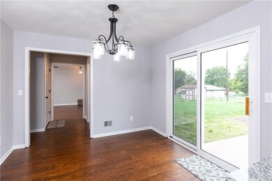 20907 W 52nd St, Shawnee, KS 66218 - photo 7