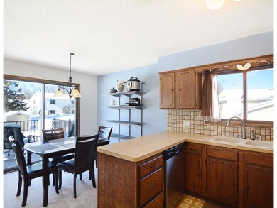 Kitchen with breakfast bar.