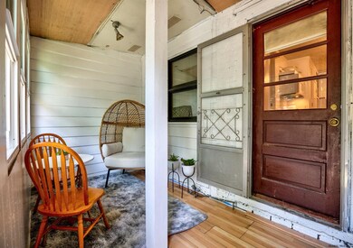 183 Lancaster St, Albany, NY 12210 - photo 7