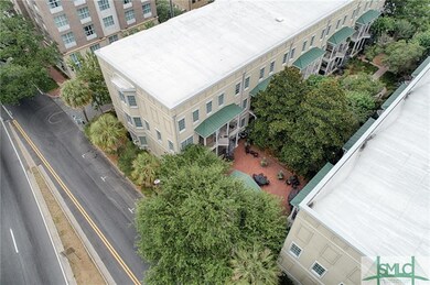 341 W Charlton St, Savannah, GA 31401 - photo 7