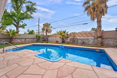 10312 Bush Ln, El Paso, TX 79925 - photo 5